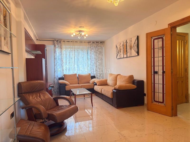 Foto 500e9c15-abcf-45ce-94a1-fa2616c0dba2. Casa amb aparcament piscina a Avenida Madrid Logroño