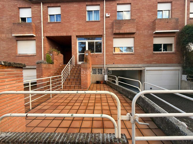 Foto 5043a56c-eaf6-45cc-a529-a22313d14203. Casa amb aparcament piscina a Avenida Madrid Logroño
