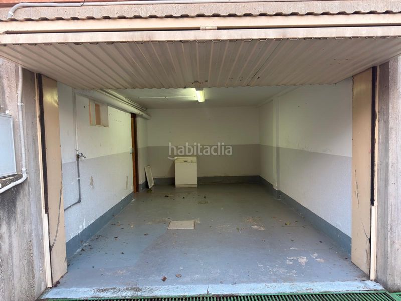 Foto 70e92efe-1d11-41f7-8751-868c15e57cc6. Casa amb aparcament piscina a Avenida Madrid Logroño