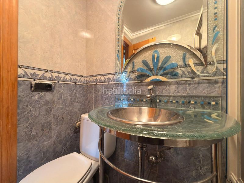 Foto b92e313d-4512-477b-80d3-fca151c3cd8f. Casa amb aparcament piscina a Avenida Madrid Logroño