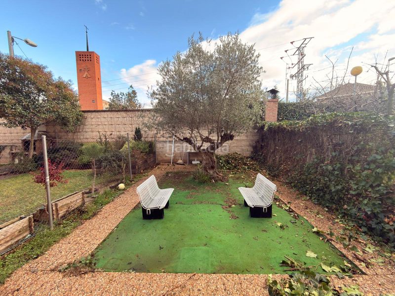 Foto d478ba0f-e301-4504-a86a-e82a31d4a289. Casa amb aparcament piscina a Avenida Madrid Logroño