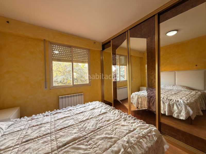 Foto dfbf1346-e0bc-4950-a87e-a00dd9df3795. Casa amb aparcament piscina a Avenida Madrid Logroño