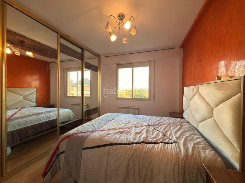Foto e0b00ebe-4921-457d-8f80-28c31d81d6fa. Casa amb aparcament piscina a Avenida Madrid Logroño