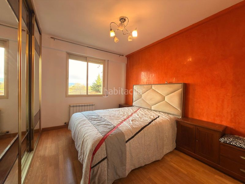 Foto e9ceb92e-9fab-41dd-8852-af9f5e0eed21. Casa amb aparcament piscina a Avenida Madrid Logroño