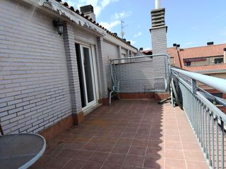 Etagenwohnung  Villamediana de iregua - santa maria de la cabeza. Adser fincas inmobiliaria como administrador de esta urbanizació