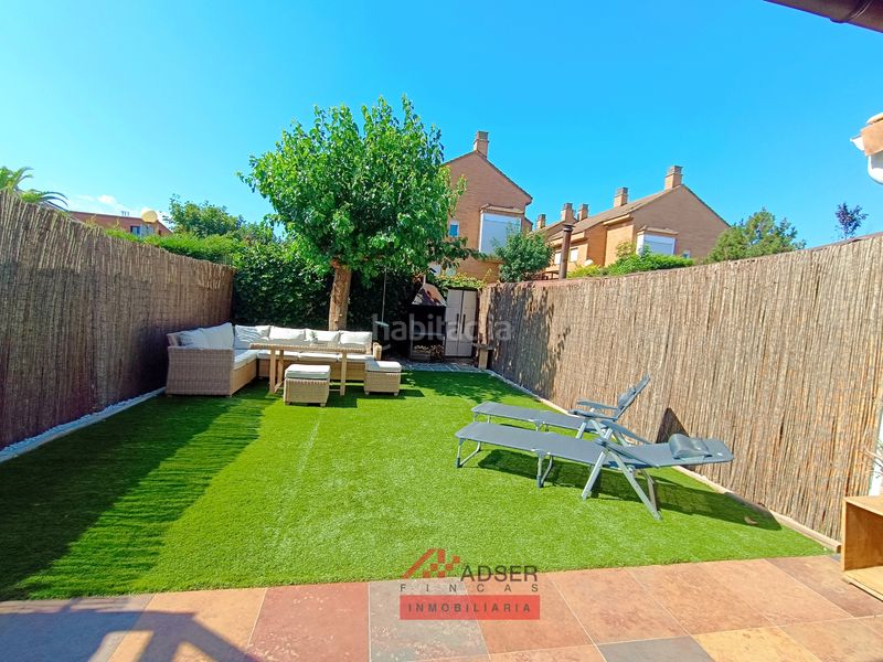 Foto cb4610d6-645f-4e84-90fe-4a4da68a539b. Casa adossada amb calefacció aparcament piscina a Lardero