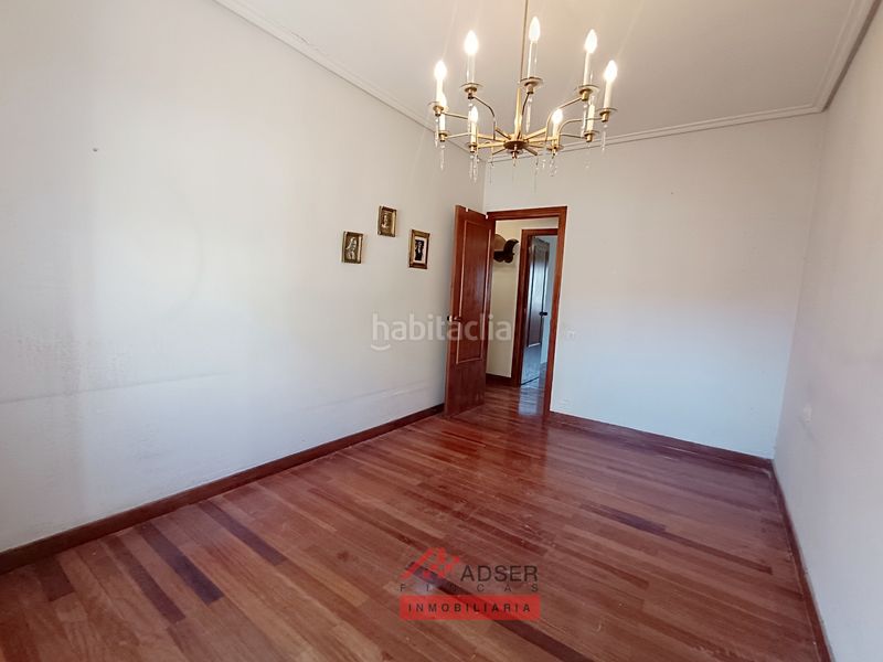 Foto 38c7e24f-2623-4ede-9649-fe0ceba59637. Flat with parking in Gran Via Logroño