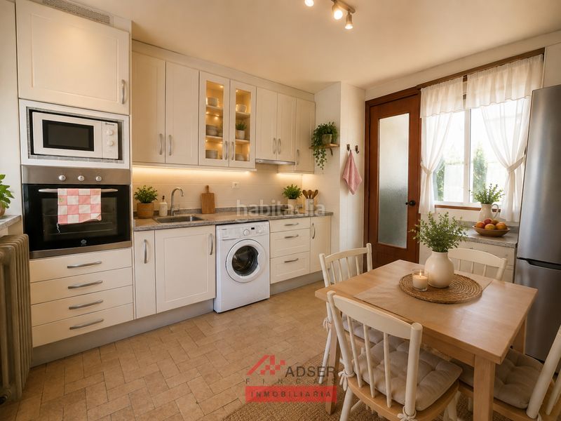 Foto b95f5ba5-ac97-47a3-a221-42571a1a8eb9. Flat with parking in Gran Via Logroño