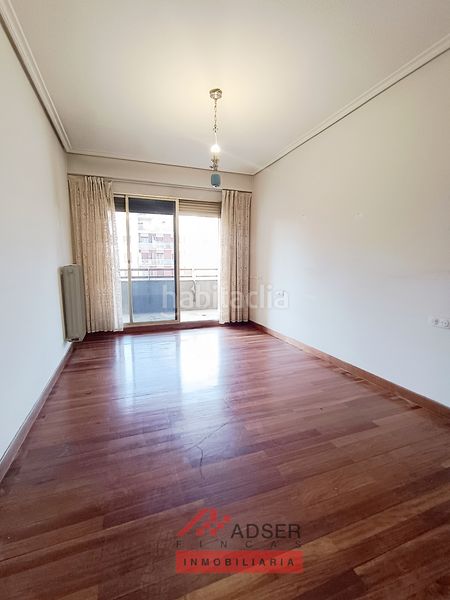 Foto cfedaa3b-4eac-44f7-901a-16b4d0a25d09. Flat with parking in Gran Via Logroño