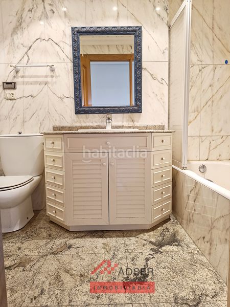 Foto d7b9da19-5602-4629-a0b2-c4bacfadd3e5. Pis amb calefacció aparcament piscina a San Adrián Logroño