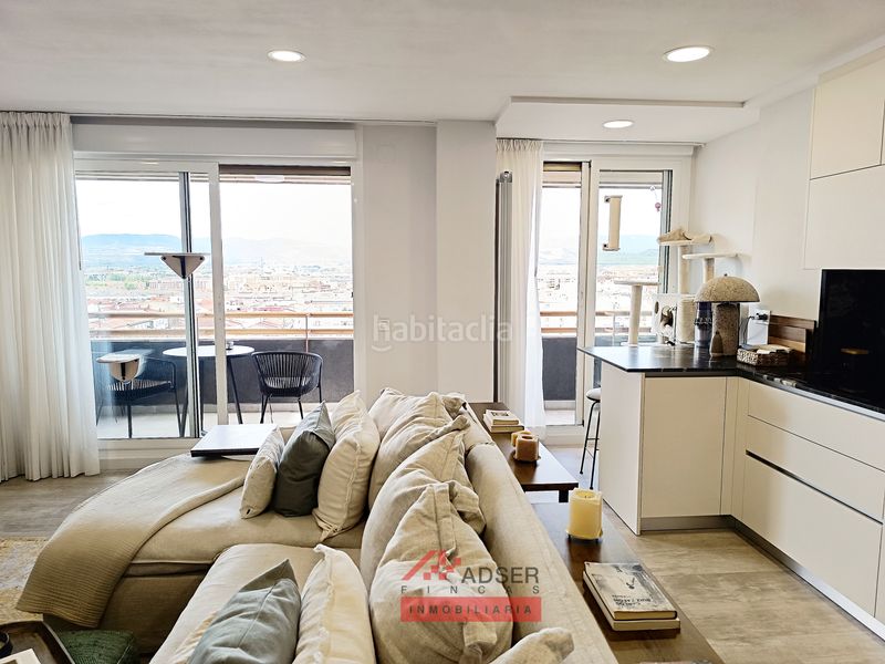 Foto 0b7db9f9-6d94-4929-be29-ff00d7724597. Flat with heating parking in Gran Via Logroño
