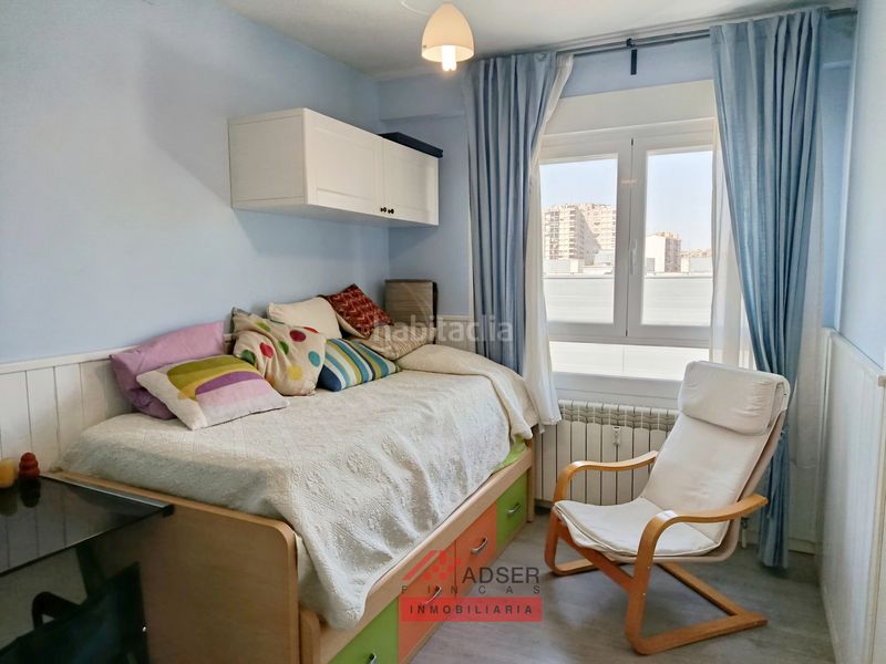 Foto b576c293-9080-448c-adc4-ad8f88c1ed5b. Pis amb calefacció aparcament a Residencia Logroño