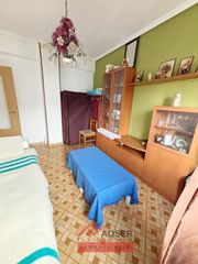 Appartement  Logroño - av gonzalo berceo. Adser fincas inmobiliaria presenta piso de tres dormitorios en z