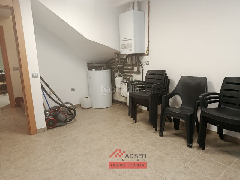 Foto 4f2a7e40-8d53-458d-b1ab-010e098cc482. Casa aparellada amb calefacció aparcament piscina a Navarrete