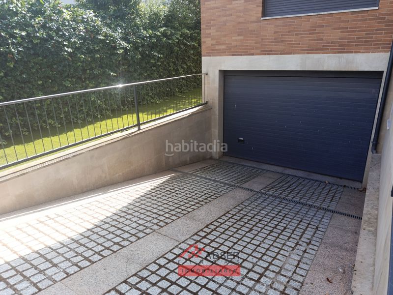 Foto 50aeabd3-700d-427a-a1c6-01e55835af56. Casa aparellada amb calefacció aparcament piscina a Navarrete