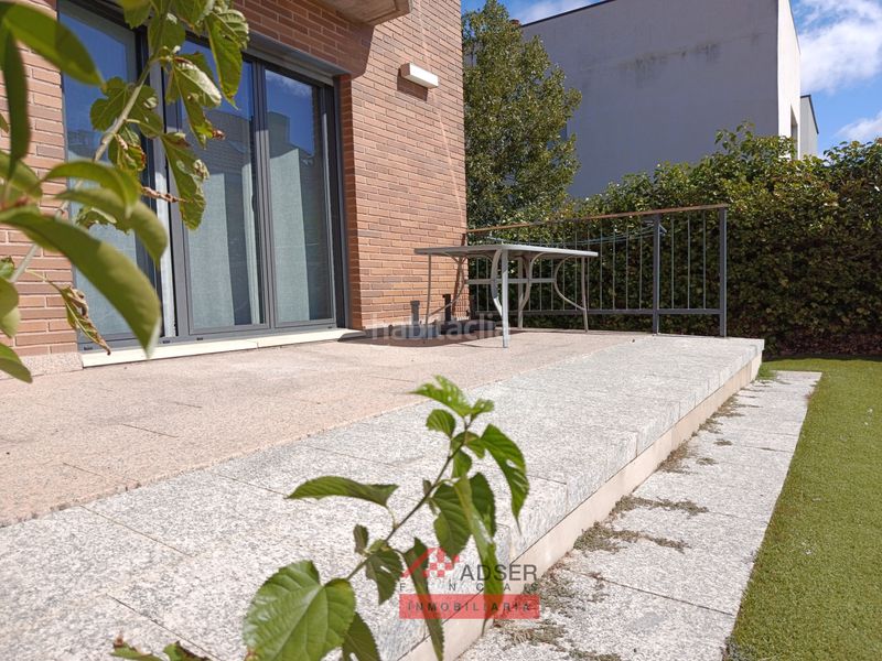 Foto 9d7b6b0c-59af-423b-b66f-ebbe03a8bf90. Casa aparellada amb calefacció aparcament piscina a Navarrete