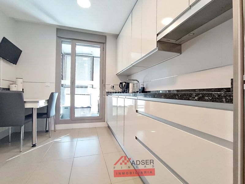 Foto 1d61ebe3-6b1a-47dd-ad40-d15931efe3af. Flat with heating parking pool in San Adrián Logroño