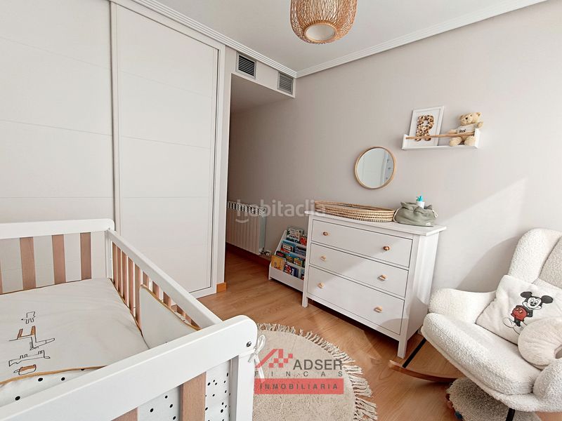 Foto 44ac909a-c18b-4f84-8b98-271095d5dd70. Flat with heating parking pool in San Adrián Logroño