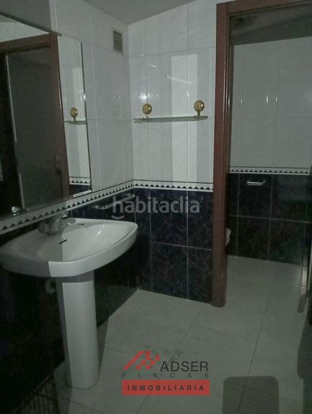 Foto a2dadf53-41db-4250-9fc8-47761896c596. Lloguer local comercial a Gran Via Logroño