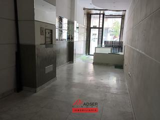 Local Comercial  Logroño - vara de rey. Amplio local en zona centro ,junto al espolon