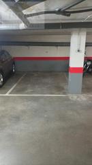 Car parking in Avenida de Madrid