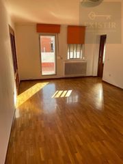 Etagenwohnung in Campo de la Juventud