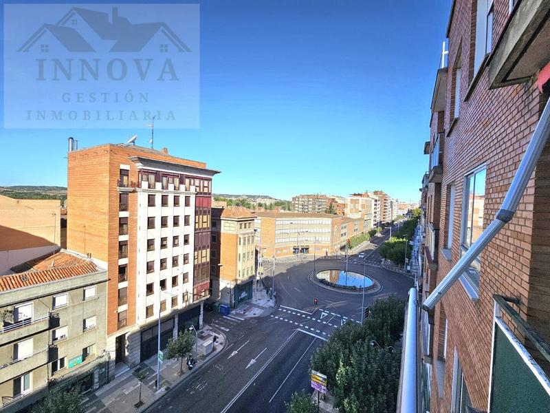 Foto 5af8f012-5bfe-43e7-ab2c-62666b970865. Pis a Campo de la Juventud Palencia
