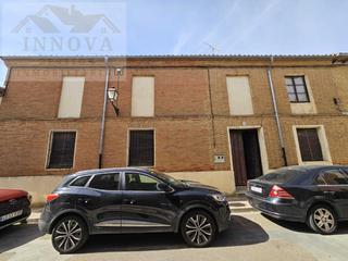 Casa a Paredes de Nava