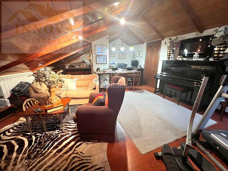 Foto d777a778-376c-4e20-a715-cc056b8d18f7. Zweistöckige wohnung in Centro Palencia