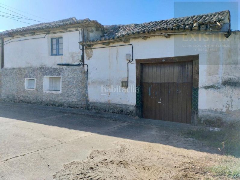 Foto b7a86a35-b60e-42b4-be1f-076780acef32. Casa a Alar del Rey