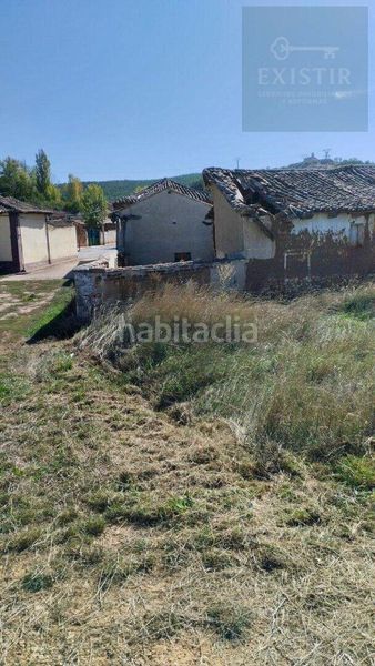 Foto c6edb399-5b2d-4caa-b05c-387cfd4f4c60. Casa a Alar del Rey