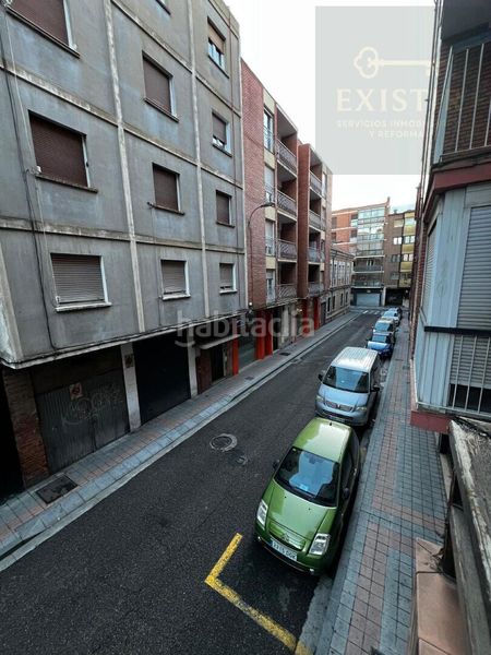 Foto 6952bf27-535e-443e-9530-321a1f93d591. Piso en Centro Palencia