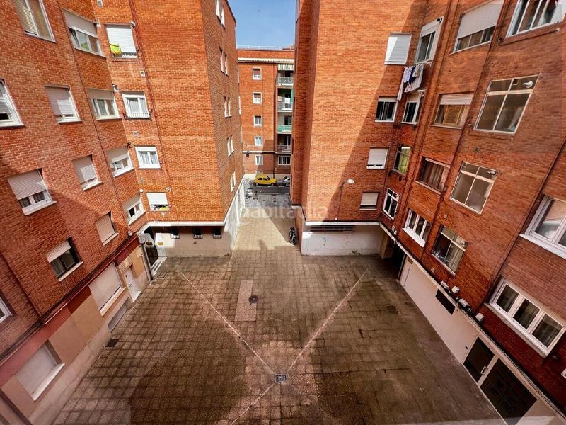 Foto 0bfa100a-6e11-4197-8695-8e58158fad39. Piso en San Pablo y Santa Marina Palencia