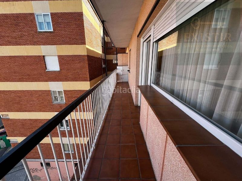 Foto b0d50394-b62c-482f-ba04-f8cdfae871fb. Pis a Campo de la Juventud Palencia