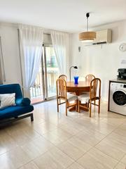 Lloguer Apartament  Carrer de sant antoni. Apartamento acogedor para 2 personas en segunda línea de mar, a