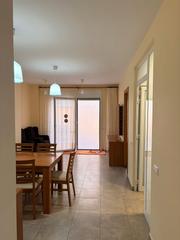 Affitto Appartamento in Centre. Piso de 3 habitaciones con patio en el centro de  palamós