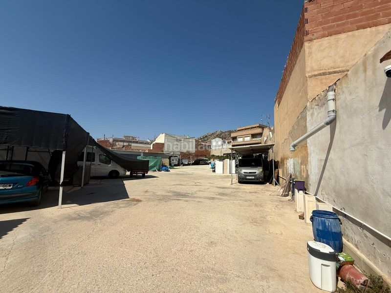 Foto c4a3c8fa-7dd1-4227-a30c-b411e48b6d01. Nave industrial en calle caridad 8 en San Crispín-Huerta Nueva-Estación Elda