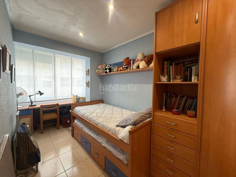 Foto 8b081bf1-be0b-4b82-8c31-74338e4f09e1. Affitto appartamento in Las Trescientas-San Francisco-Ciudad Vergel Elda