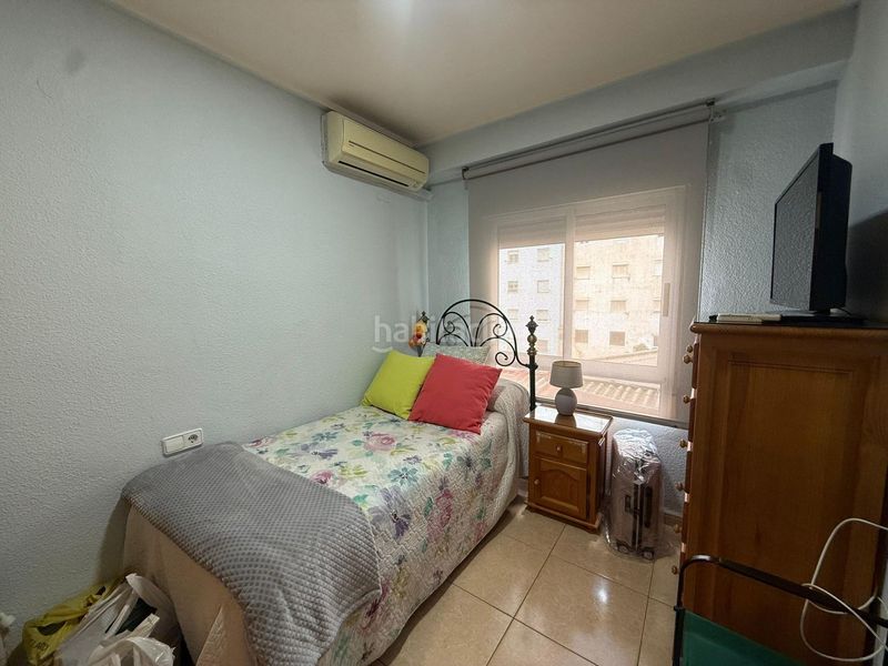 Foto 520276f6-c2ad-4da9-8415-3ef1cb64abc6. Miete etagenwohnung in calle calle perú 4 in Las Trescientas-San Francisco-Ciudad Vergel Elda