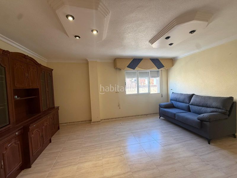Foto 6f3e0241-869a-46fe-9e03-bb97ac004803. Location appartement avec parking dans Centro Elda