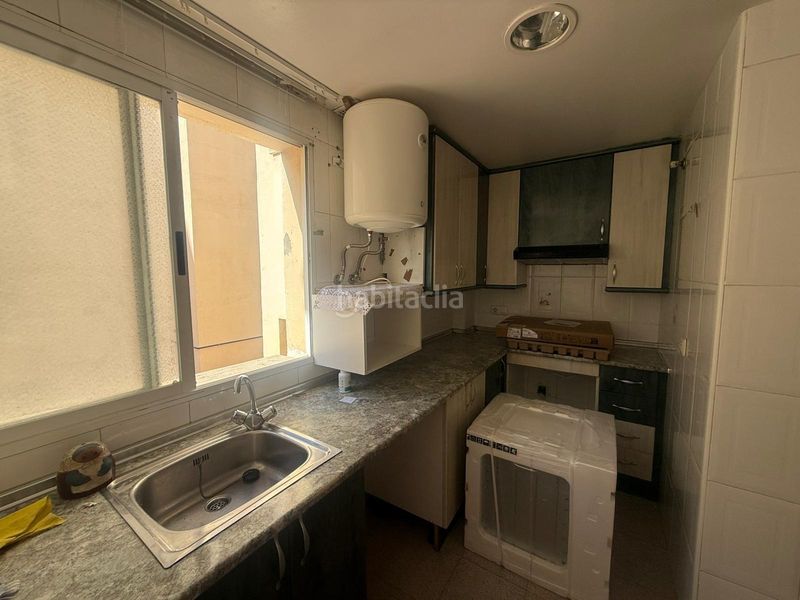 Foto b0653eac-bf47-441d-abe7-8f48030e0085. Location appartement avec parking dans Centro Elda