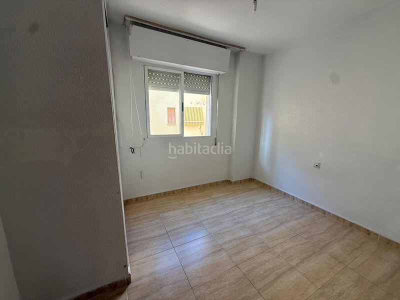 Foto a7590c55-1f00-4801-8491-a5dc61129b80. Rent flat with parking in Centro Elda