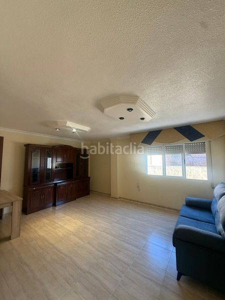 Foto d5833271-686c-4155-a544-c5ab0888edca. Rent flat with parking in Centro Elda