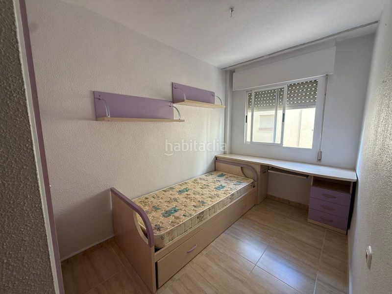 Foto f1c73c04-cb0d-456b-8bcb-5f28815456af. Rent flat with parking in Centro Elda