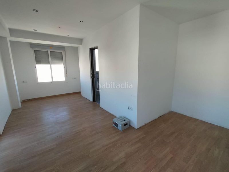 Foto 67c82881-e45c-4de5-8d40-52db9ddaa82b. Appartamento in calle navas las 5 in Plaza Castelar - Mercado Central Elda
