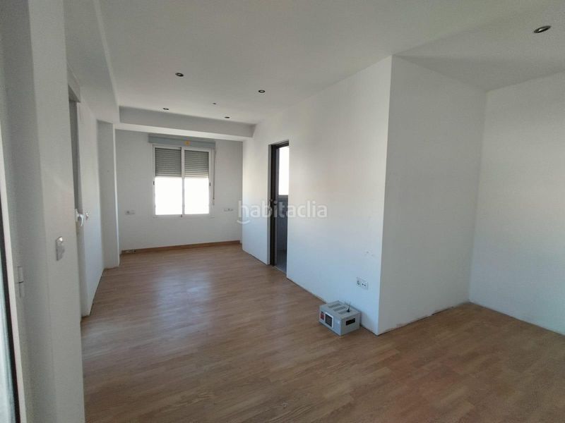 Foto 7d580289-4909-4f31-990e-f36162e5a5d4. Appartamento in calle navas las 5 in Plaza Castelar - Mercado Central Elda