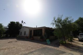 Xalet a San Crispín-Huerta Nueva-Estación. Increible oportunidad de negocio