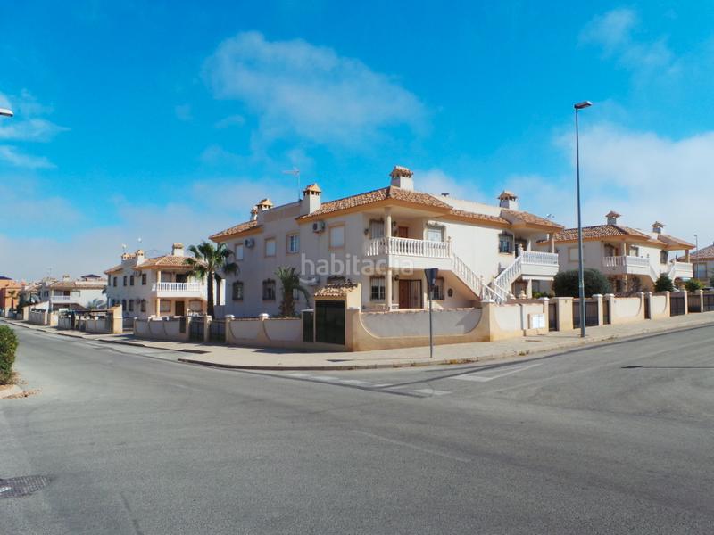 Foto fd270005-4878-41b2-a1d8-434f8e36b9d7. Pis a Los Almendros Orihuela