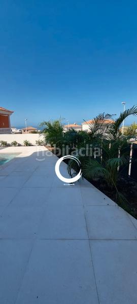 Foto 2f9fb41d-c4f4-4073-97de-3d8252b0bf3d. Chalet with parking pool in Callao Salvaje - Playa Paraíso Adeje