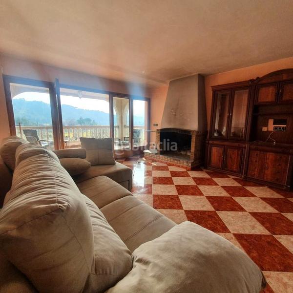 Foto cfe7bd7a-91ed-4d8e-8ff9-9ec09d7b6b72. Chalet in Benifallet